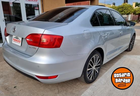 Autos - Volkswagen Vento Sportline 2.0T 2012 Nafta 140000Km - En Venta