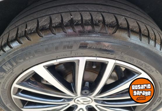 Autos - Volkswagen Vento Sportline 2.0T 2012 Nafta 140000Km - En Venta