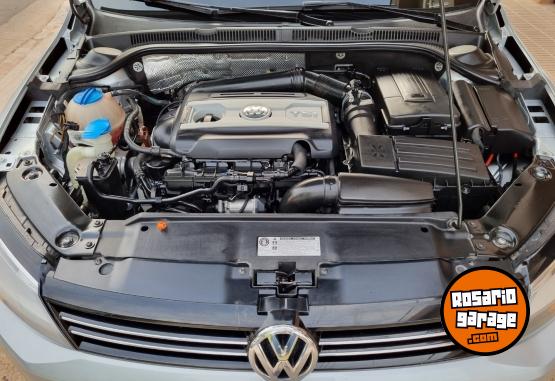 Autos - Volkswagen Vento Sportline 2.0T 2012 Nafta 140000Km - En Venta