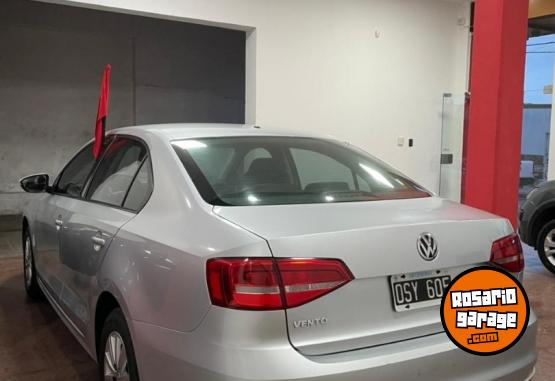 Autos - Volkswagen VENTO GNC 2015 GNC 180000Km - En Venta