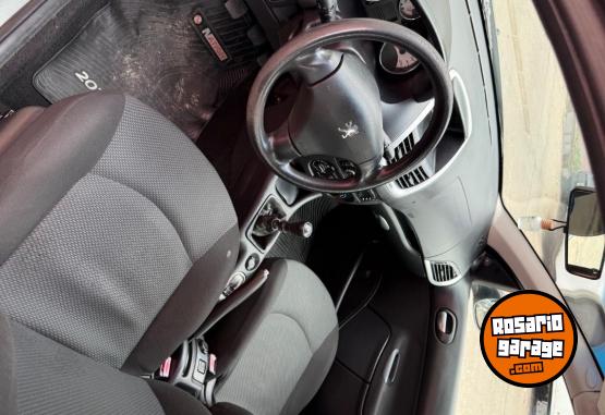 Autos - Peugeot 207 2013 Nafta 150000Km - En Venta