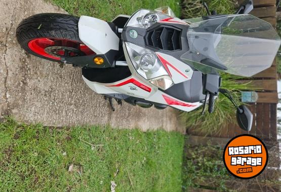 Motos - Benelli Cafenero 150 2017 Nafta 18000Km - En Venta