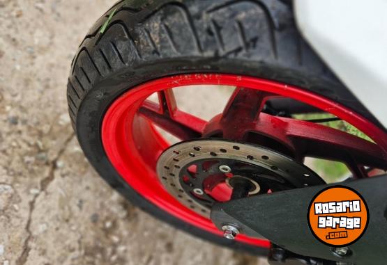 Motos - Benelli Cafenero 150 2017 Nafta 18000Km - En Venta