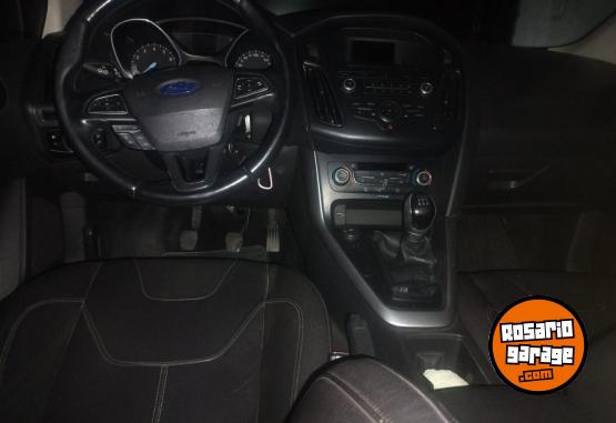 Autos - Ford FOCUS 2015 Nafta 105000Km - En Venta