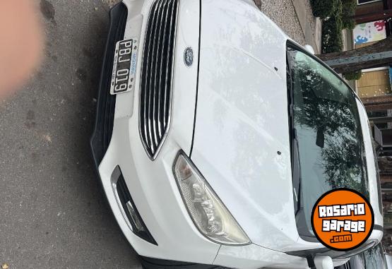 Autos - Ford FOCUS 2015 Nafta 108000Km - En Venta
