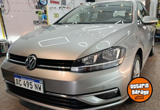 Autos - Volkswagen Golf 2018 Nafta 61000Km - En Venta