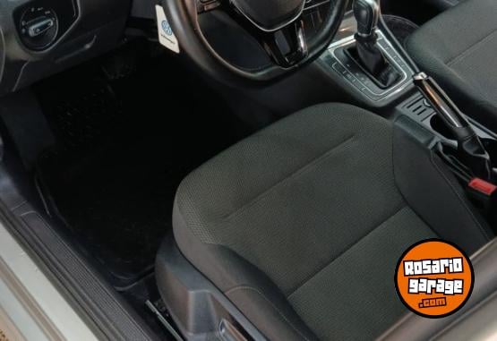 Autos - Volkswagen Golf 2018 Nafta 61000Km - En Venta