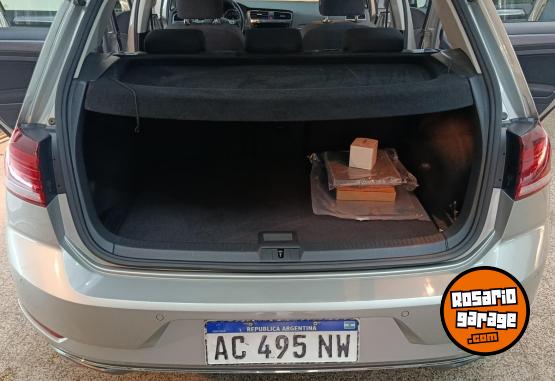 Autos - Volkswagen Golf 2018 Nafta 61000Km - En Venta