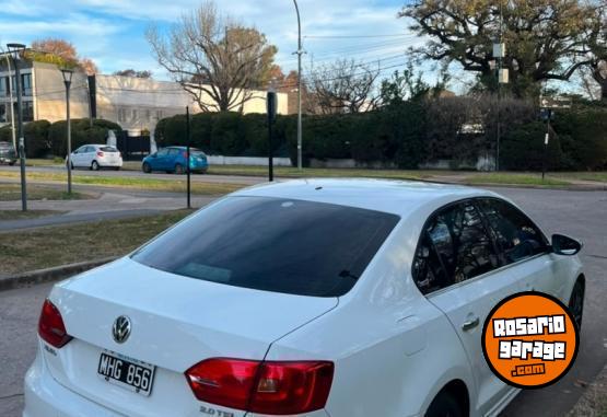 Autos - Volkswagen Vento 2013 Nafta 152000Km - En Venta