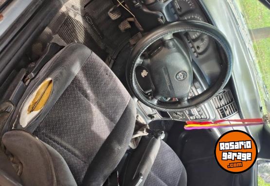 Autos - Chevrolet Vectra 1997 Nafta 342000Km - En Venta