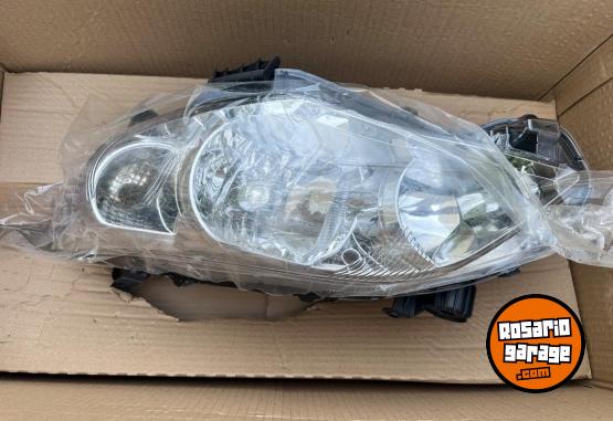 Accesorios para Autos - OPTICAS ORIGINALES NUEVAS DE TOYOTA COROLLA MODELO 2009-2013 - En Venta