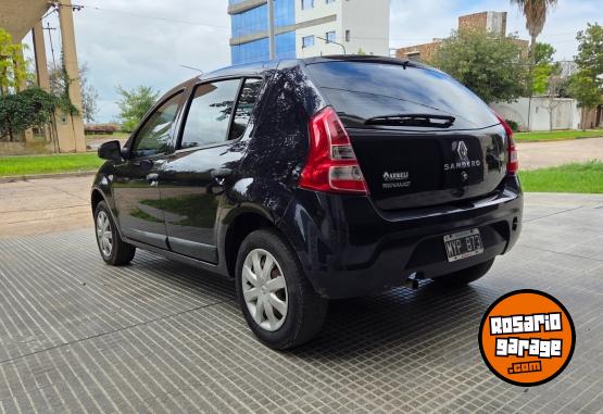Autos - Renault Sandero 2013 Nafta 135000Km - En Venta