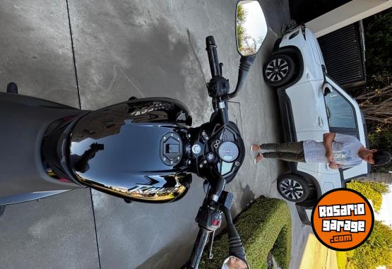 Motos - Bajaj Rouser 2025 Nafta 11700Km - En Venta