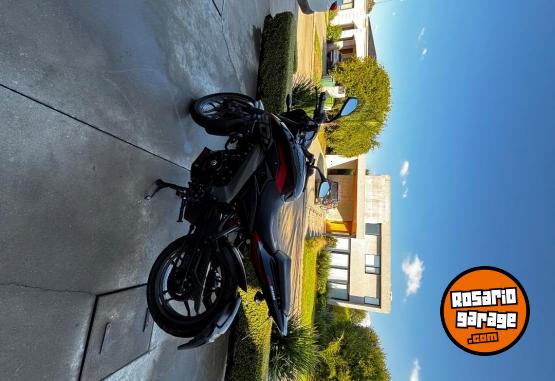 Motos - Bajaj Rouser 2025 Nafta 11700Km - En Venta