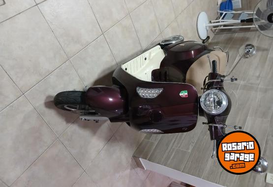 Motos - Motomel Strato 150 2024 Nafta 1500Km - En Venta