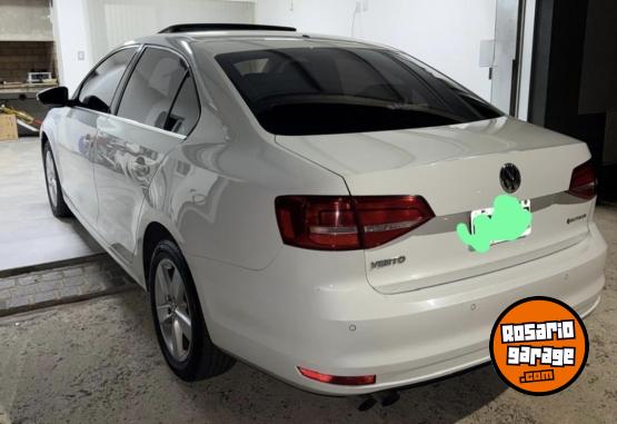 Autos - Volkswagen Vento 2015 Nafta 98000Km - En Venta