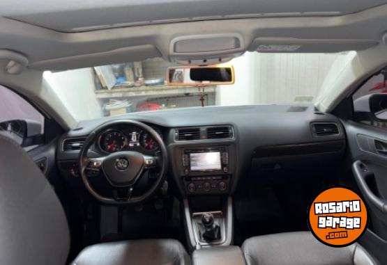 Autos - Volkswagen Vento 2015 Nafta 98000Km - En Venta