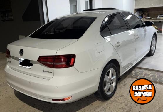 Autos - Volkswagen Vento 2015 Nafta 98000Km - En Venta