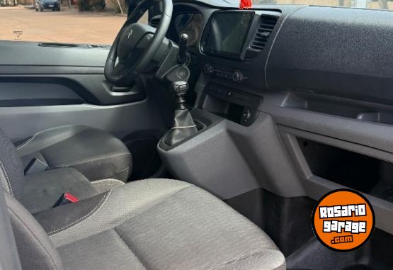 Utilitarios - Citroen Jumpy 2023 Diesel 135000Km - En Venta