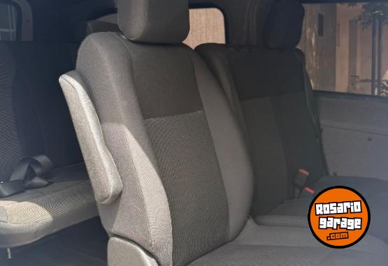 Utilitarios - Citroen Jumpy 2023 Diesel 135000Km - En Venta