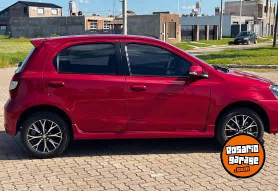Autos - Toyota Etios 2023 Nafta 35000Km - En Venta