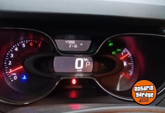 Autos - Renault Captur 2020 Nafta 50000Km - En Venta