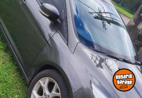 Autos - Ford Focus Se plus 2017 Nafta 65000Km - En Venta