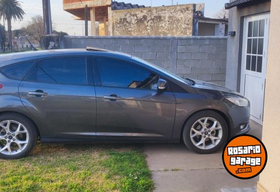 Autos - Ford Focus Se plus 2017 Nafta 65000Km - En Venta