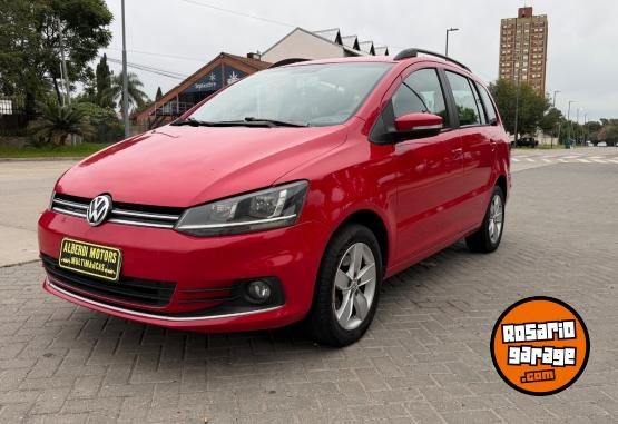 Autos - Volkswagen SURAN 1.6 TRENDLINE 2017 Nafta 118000Km - En Venta
