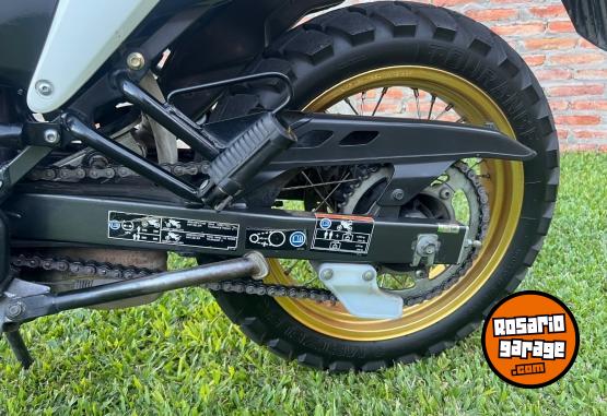 Motos - Honda Transalp 700 2011 Nafta 39500Km - En Venta