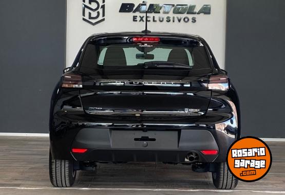 Autos - Peugeot 2008 GT T200 2026 Nafta 0Km - En Venta