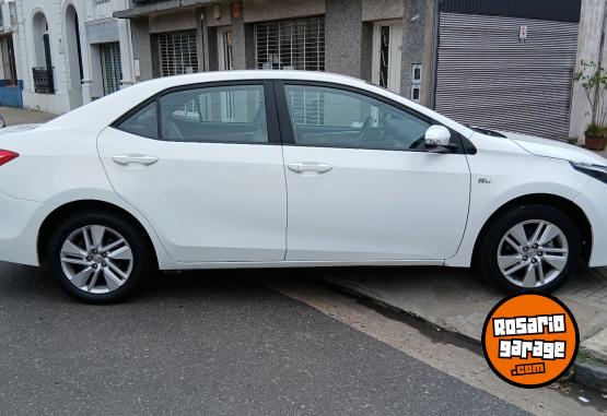 Autos - Toyota COROLLA XEI 2015 Nafta 140000Km - En Venta