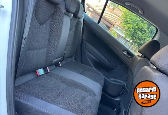 Autos - Peugeot 408 hdi allure 2012 Diesel 134000Km - En Venta