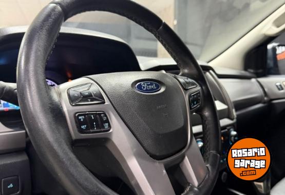 Camionetas - Ford Ranger Limited 4x4 AT 2020 Diesel 140000Km - En Venta