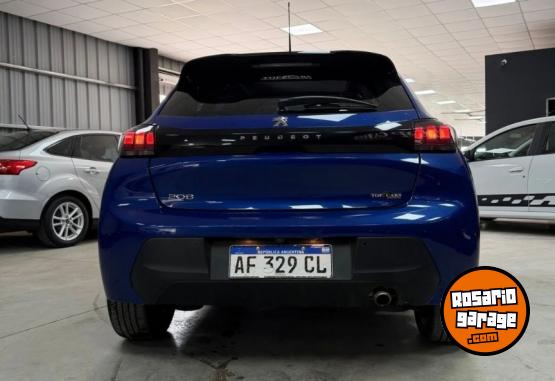 Autos - Peugeot 208 Feline AT 2022 Nafta 40000Km - En Venta
