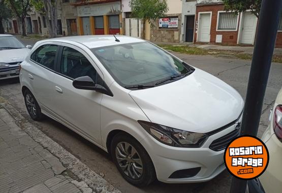 Autos - Chevrolet Onix 2022 Nafta 42000Km - En Venta