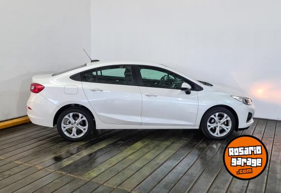 Autos - Chevrolet CRUZE 4P 1,4T LT AT 2022 Nafta 106327Km - En Venta