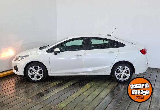Autos - Chevrolet CRUZE 4P 1,4T LT AT 2022 Nafta 106327Km - En Venta