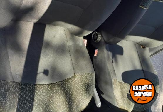 Autos - Renault Clio mio 2014 Nafta 144000Km - En Venta