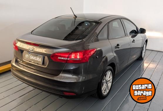 Autos - Ford FOCUS 4P 2,0L N MT SE 2018 Nafta 94391Km - En Venta