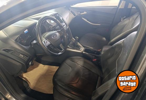 Autos - Ford FOCUS 4P 2,0L N MT SE 2018 Nafta 94391Km - En Venta