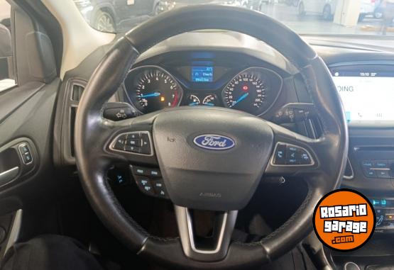 Autos - Ford FOCUS 4P 2,0L N MT SE 2018 Nafta 94391Km - En Venta