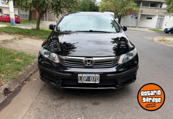 Autos - Honda Civic 2012 Nafta 269000Km - En Venta
