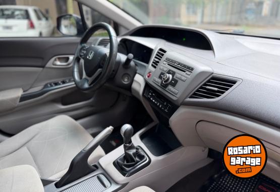 Autos - Honda Civic 2012 Nafta 269000Km - En Venta