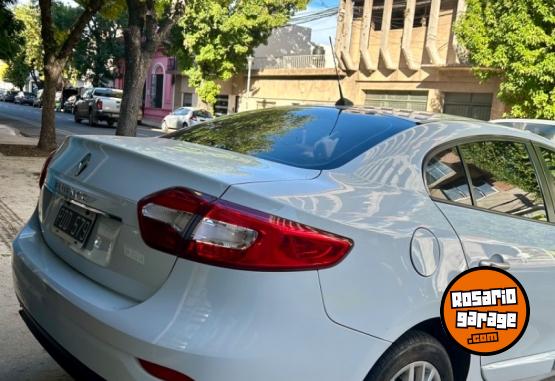 Autos - Renault Fluence 1.6 Luxe 2015 Nafta 110000Km - En Venta