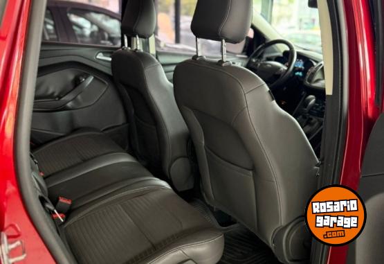 Autos - Ford Kuga SEL 2017 Nafta 100000Km - En Venta