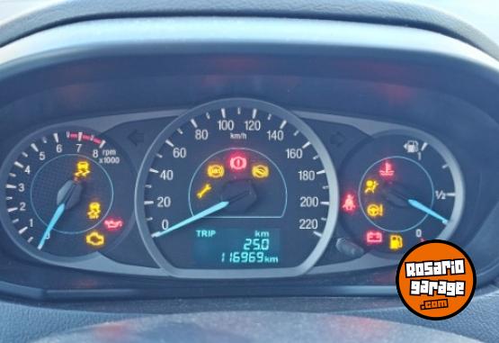 Autos - Ford KA 2018 GNC 118000Km - En Venta