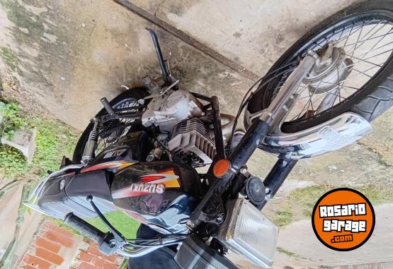 Motos - Suzuki 2018 2018 Nafta 111111Km - En Venta