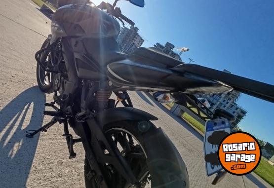 Motos - Bajaj Rouser 160 NS 2024 Nafta 3200Km - En Venta