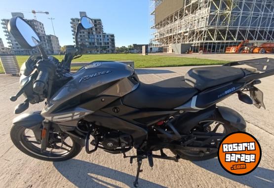 Motos - Bajaj Rouser 160 NS 2024 Nafta 3200Km - En Venta